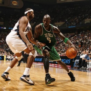 kaiyun-篮球足球的奇点共振，当东契奇征服球场，拜仁球迷为何沸腾？当东契奇闪耀球场，拜仁球迷为何同频欢呼？